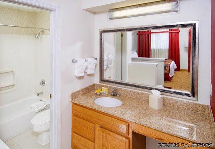 Value Suites Extended Stay - St Louis Maryland Heights Esterno foto