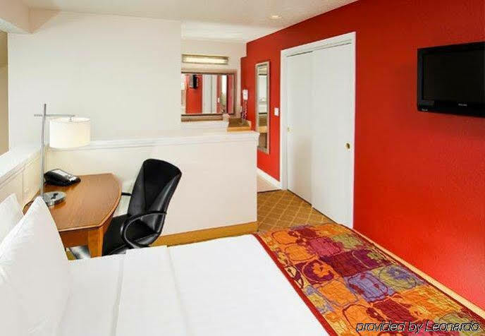 Value Suites Extended Stay - St Louis Maryland Heights Esterno foto